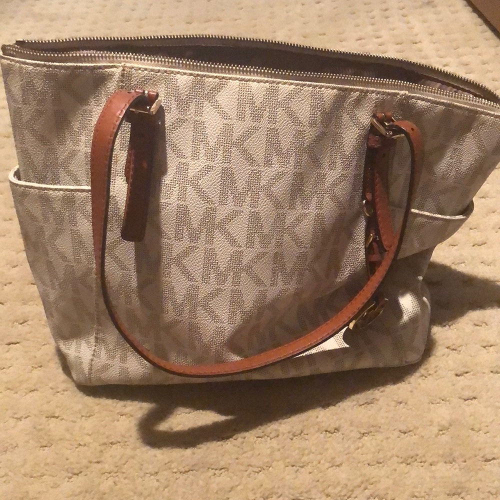 Michael kors bag